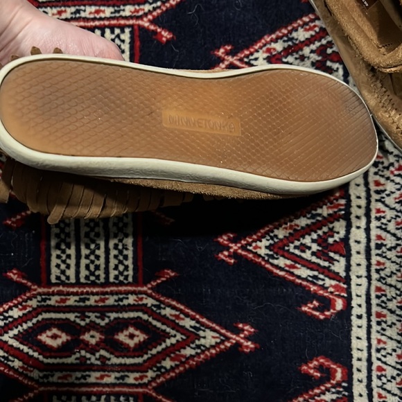 Minnetonka shoes - Picture 6 of 7
